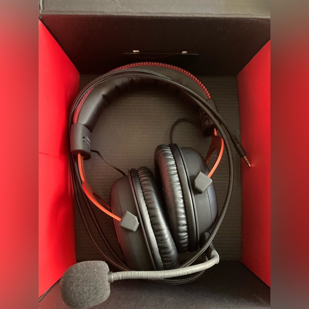 HyperX Cloud II headset wired